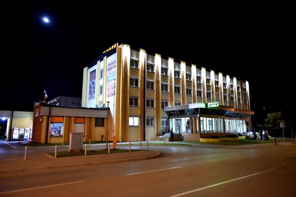 波热加酒店 Požega 外观 照片