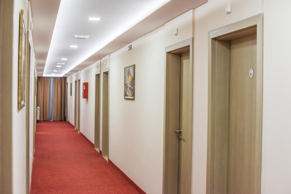 波热加酒店 Požega 外观 照片